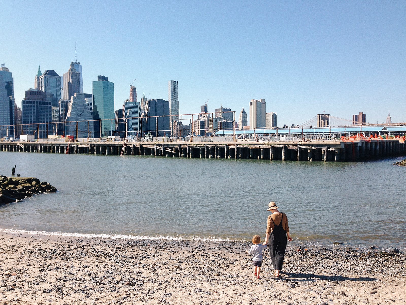 Petria and Robyn looking over the East River towards Manhattan, Brooklyn Heights, summer 2015.